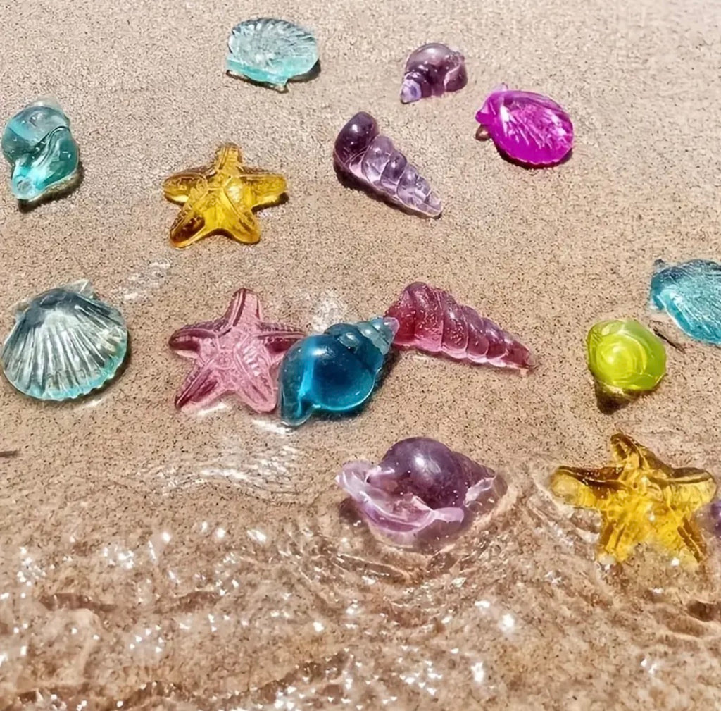 Acrylic shell gemstones (50 pieces)